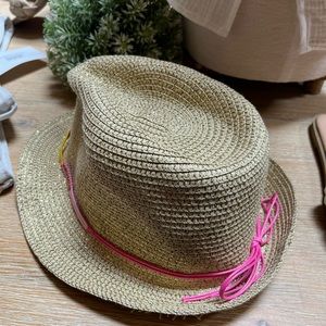 Lilly Pulitzer 🏝 Fedora Straw Hat, Gold Metallic 🤩 Small - Medium.